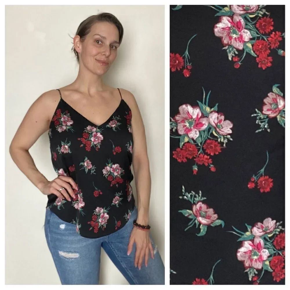 Express Floral Top Black Red Pink Feminine V Neck Medium